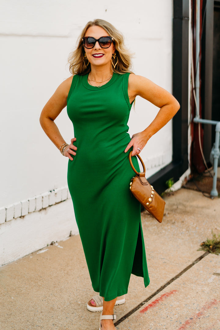 Karen Kane: Sleeveless Ribbed Column Dress in Emerald