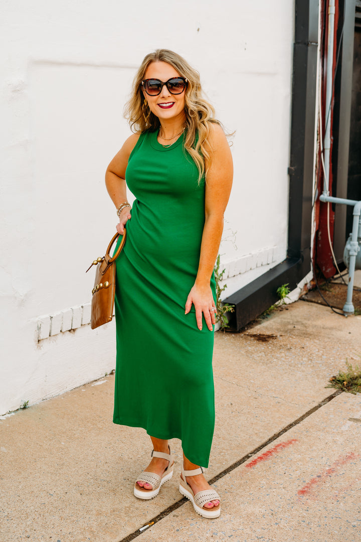 Karen Kane: Sleeveless Ribbed Column Dress in Emerald