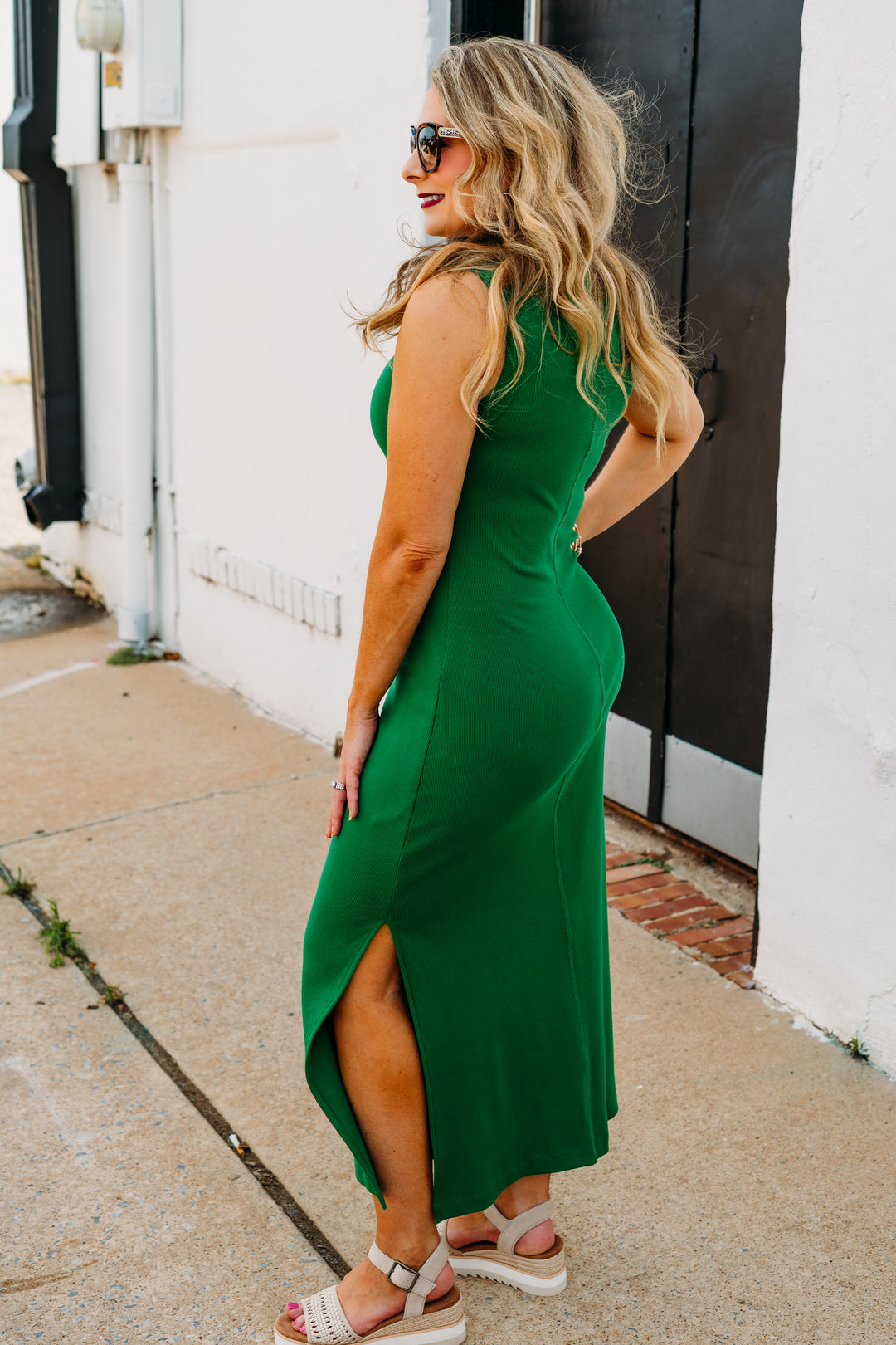 Karen Kane: Sleeveless Ribbed Column Dress in Emerald