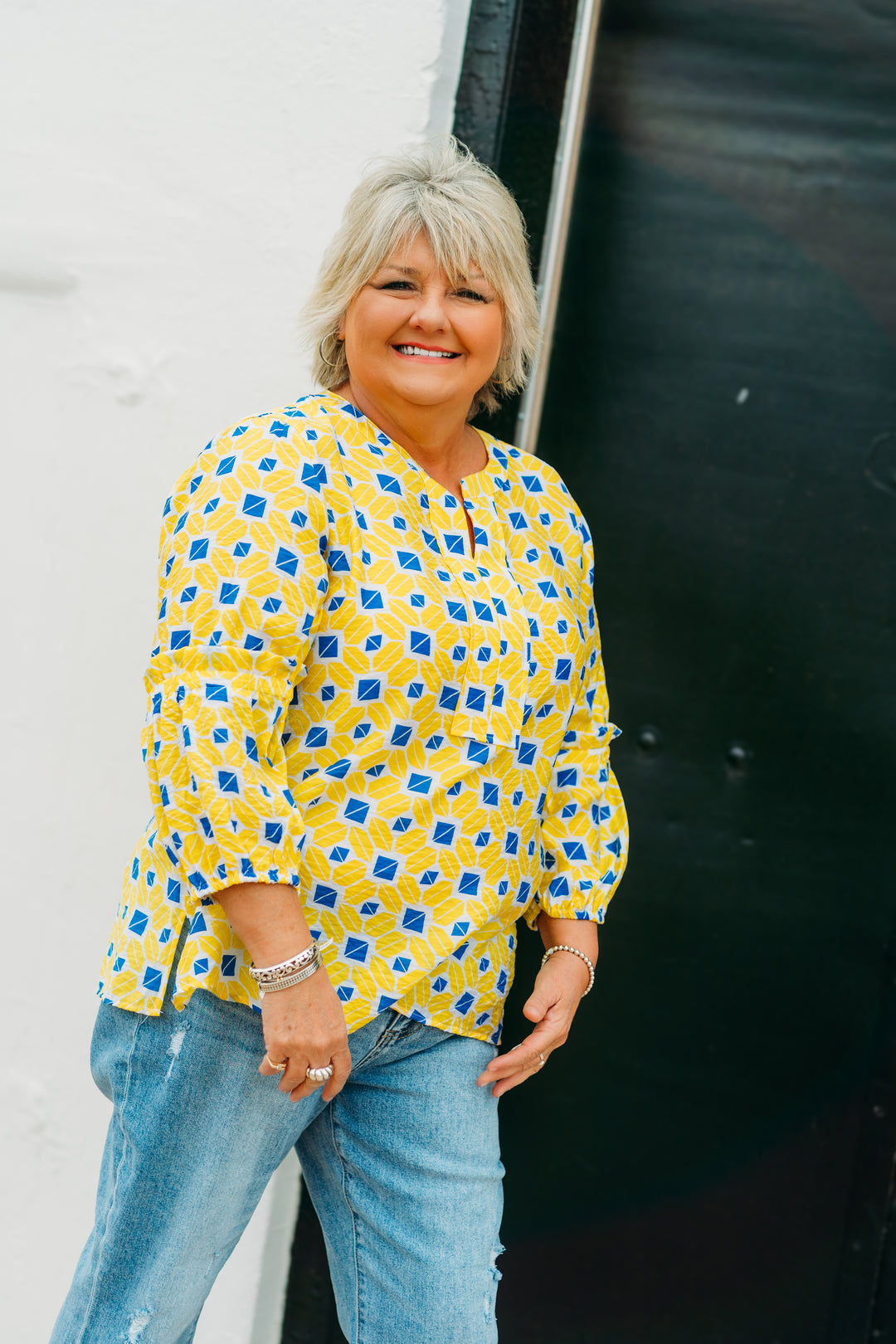 Multiples: (Summer Breeze) 3/4 Bell Sleeve Band Collar Crinkle Woven Top in Multi M25610TM