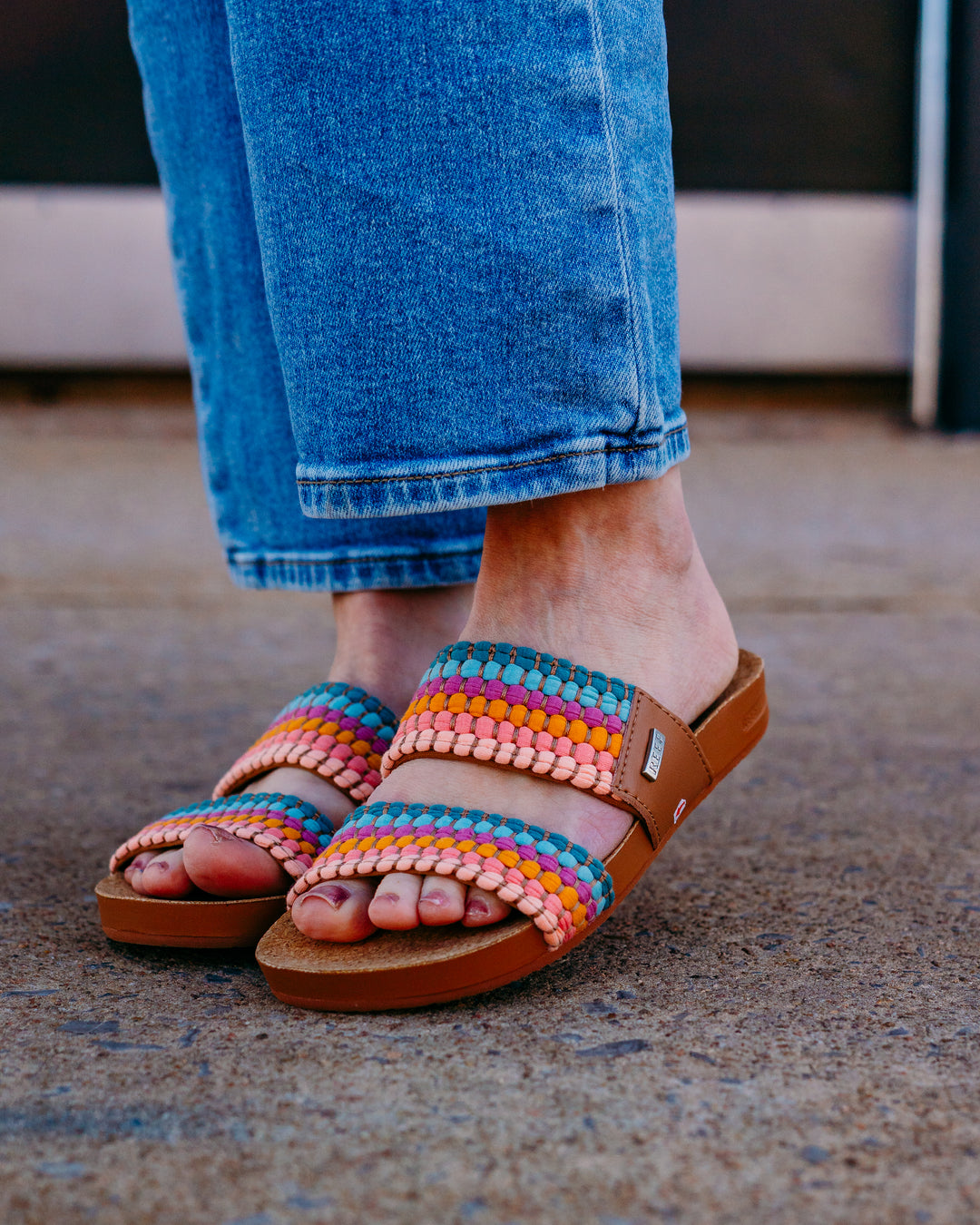 Reef: Cushion Vista in Sherbet Multi - The Vogue Boutique
