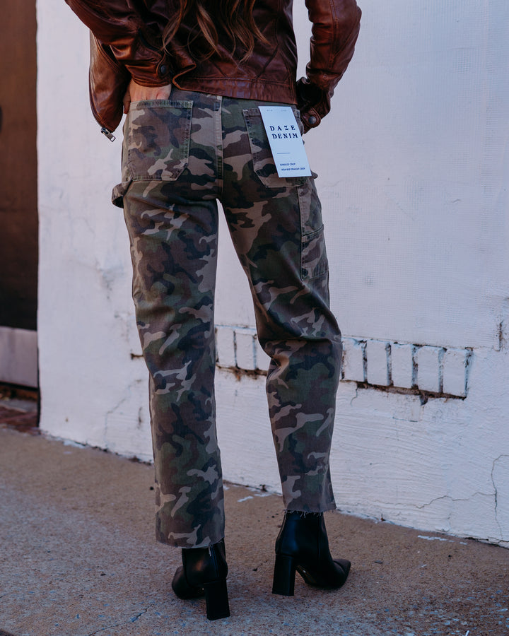 Daze:  Sundaze Carpenter Crop High Rise ( D00016234OA)