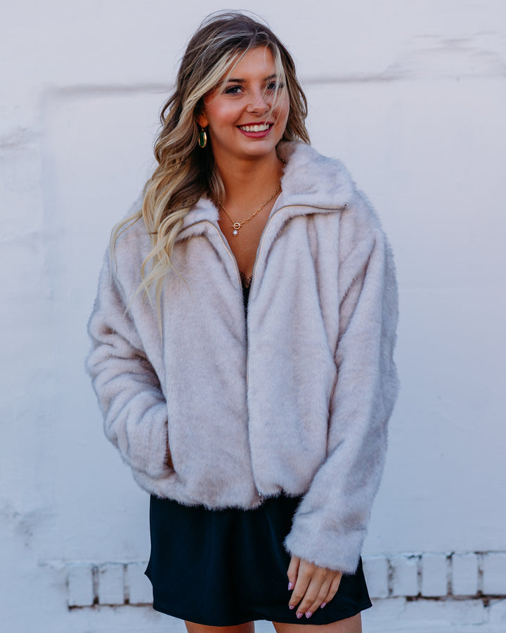 Z Supply: Amethyst Faux Fur Jacket in Crystal (zj253278)