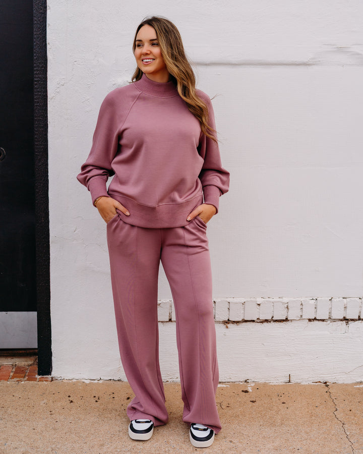 Varley: Loxley Raglan Boyfriend Sweatshirt in Wistful Mauve - The Vogue Boutique