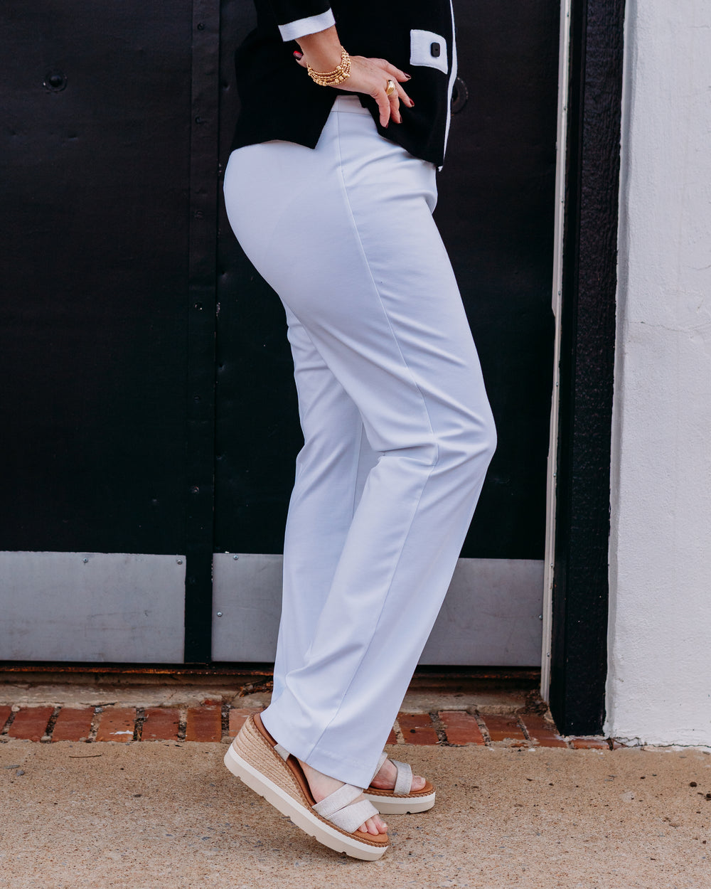 Multiples: Slim-Sation Relaxed Leg Pant White - M38711PM - The Vogue Boutique