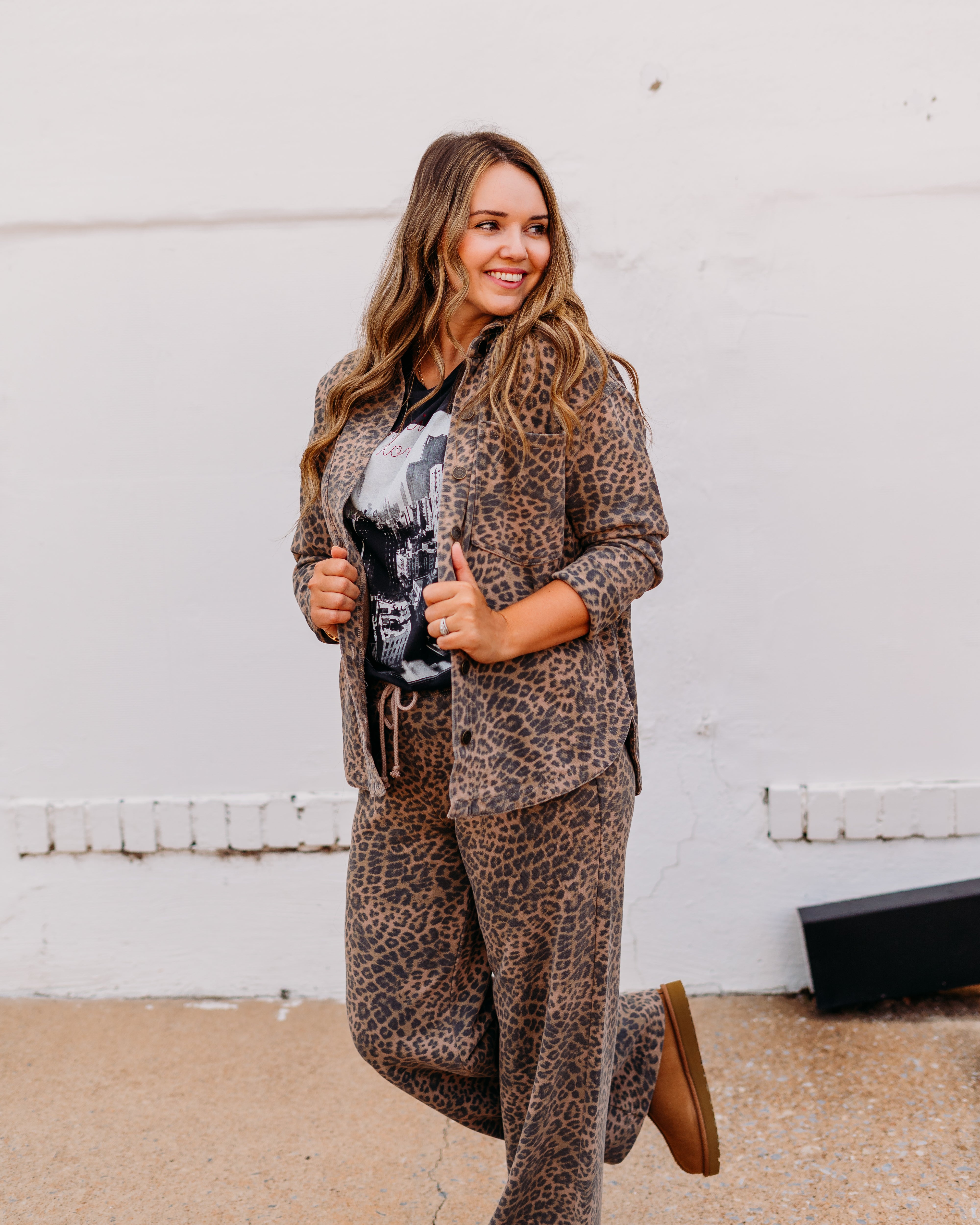 Z Supply All Day Leopard Jacket in Desert Tan | Stylish