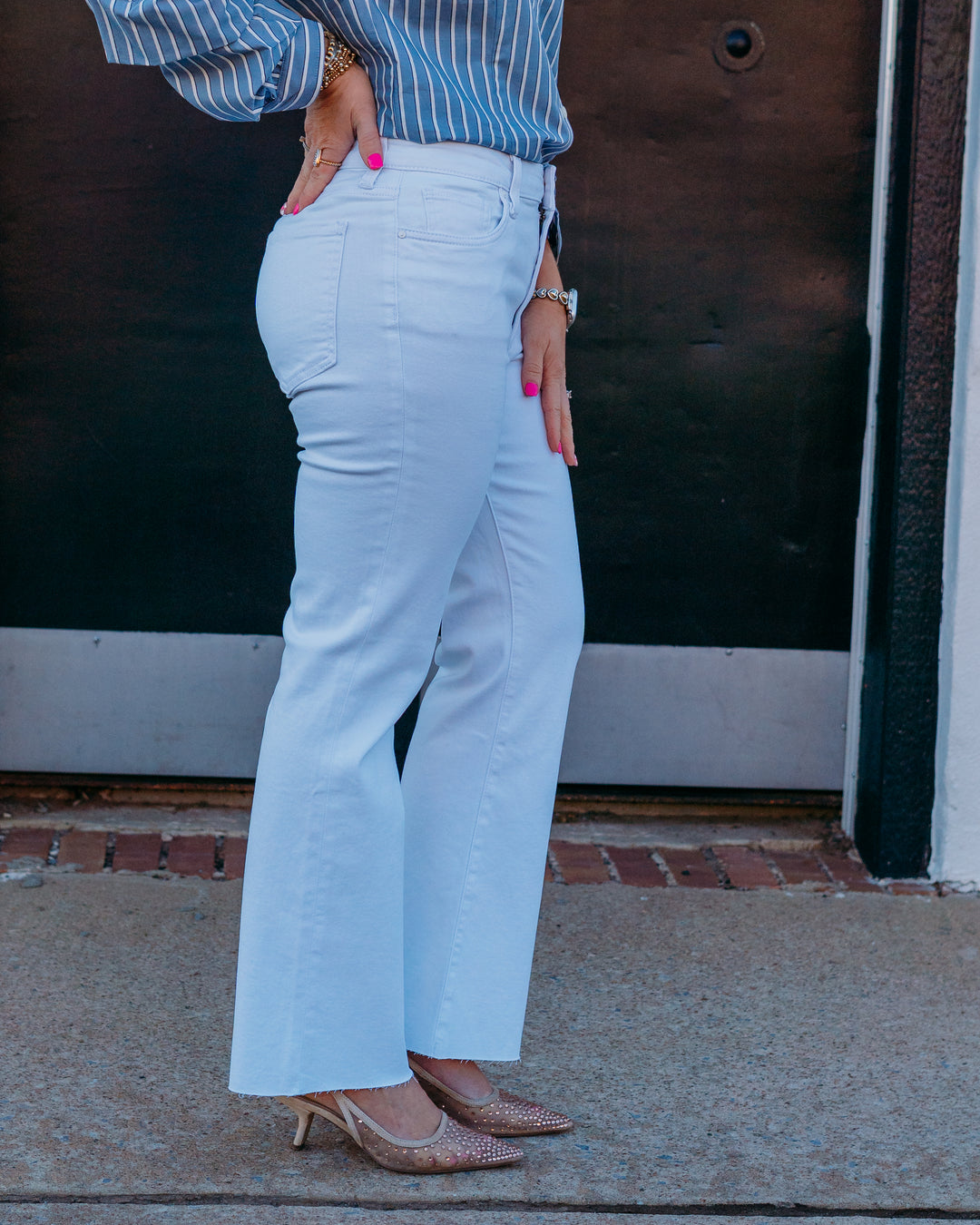 Kut: Kelsey High Rise Ankle Flare With Raw Hem in Optic White (KP0513ME7) - The Vogue Boutique