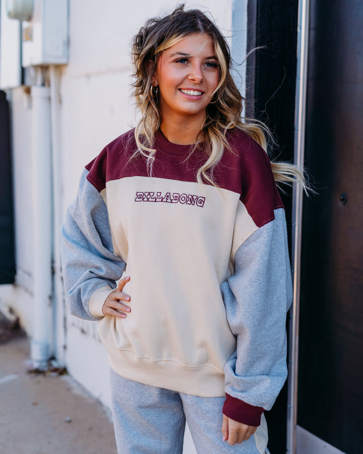 Billabong: Get It Kendal Crew in Pinkie