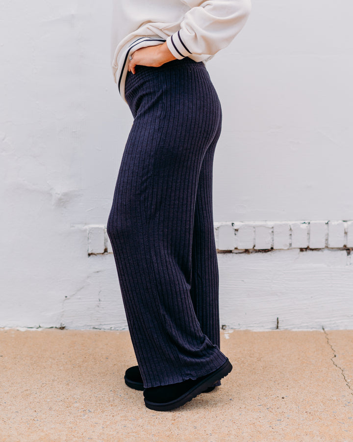Z Supply: Dawn Smocked Rib Pant in Black Pant ZLP253824