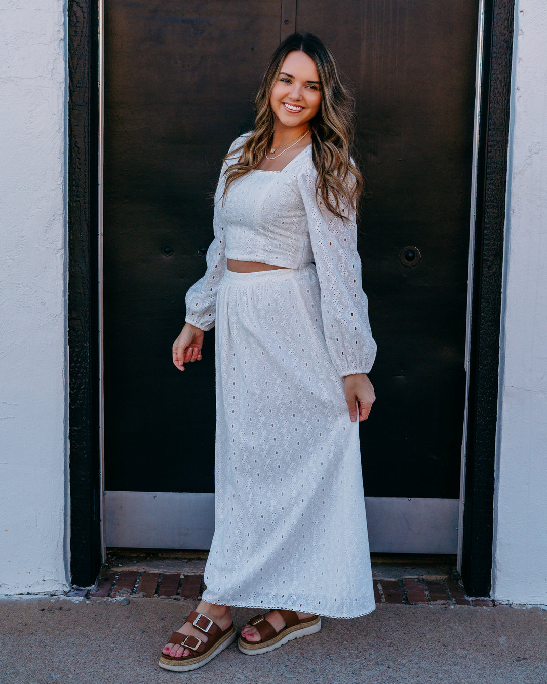 Z Supply: Bria Eyelet Skirt in White (ZK261574) - The Vogue Boutique