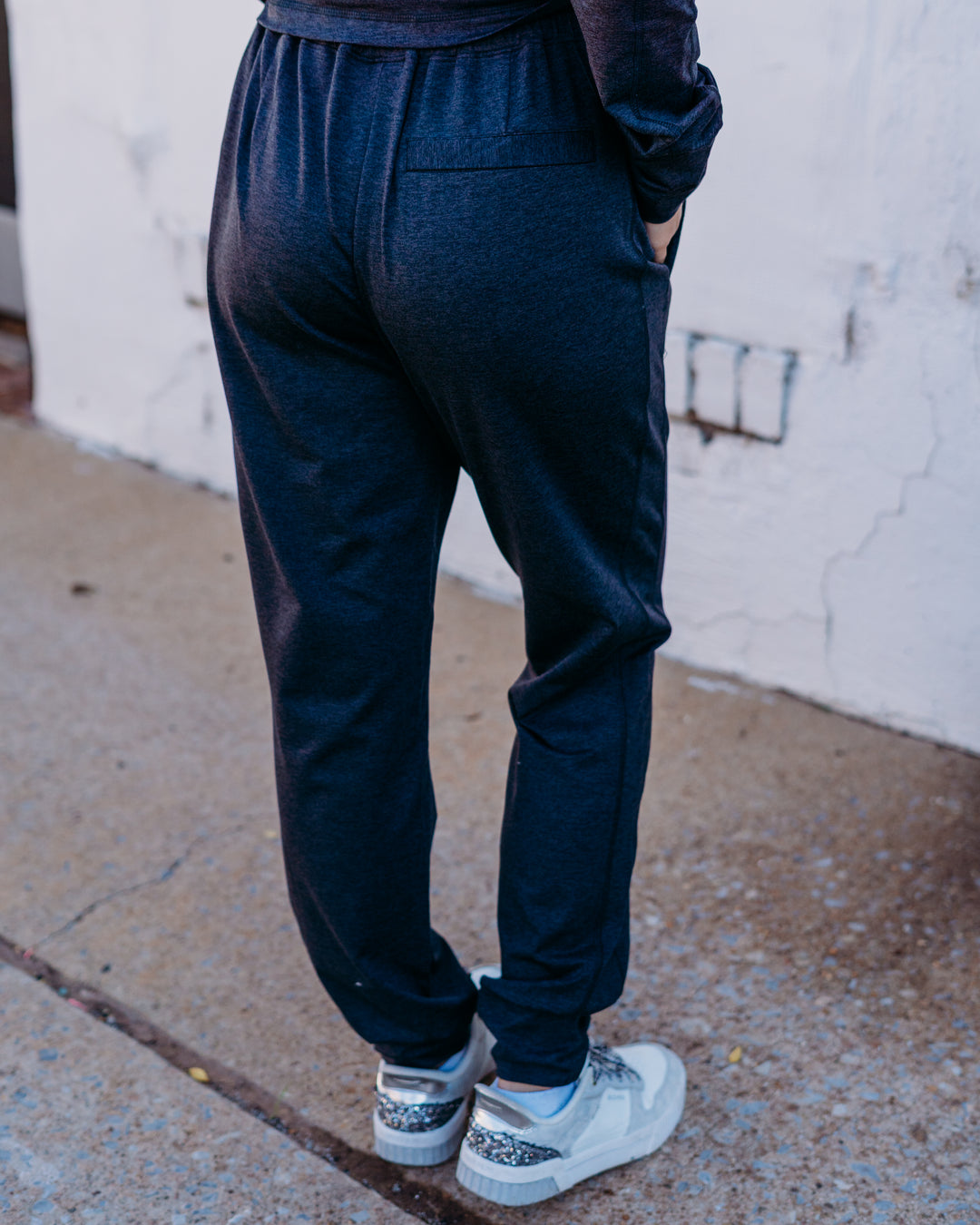 Varley: Aisling Active Sweatpant 29 in Black Marl (VAR02647)