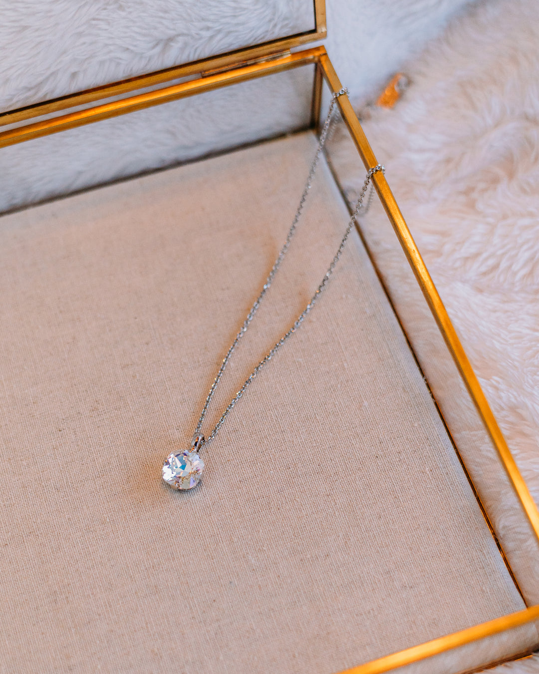 Mariana: Clear Medium Stone in Silver - N-5326/4-001MOL-RO