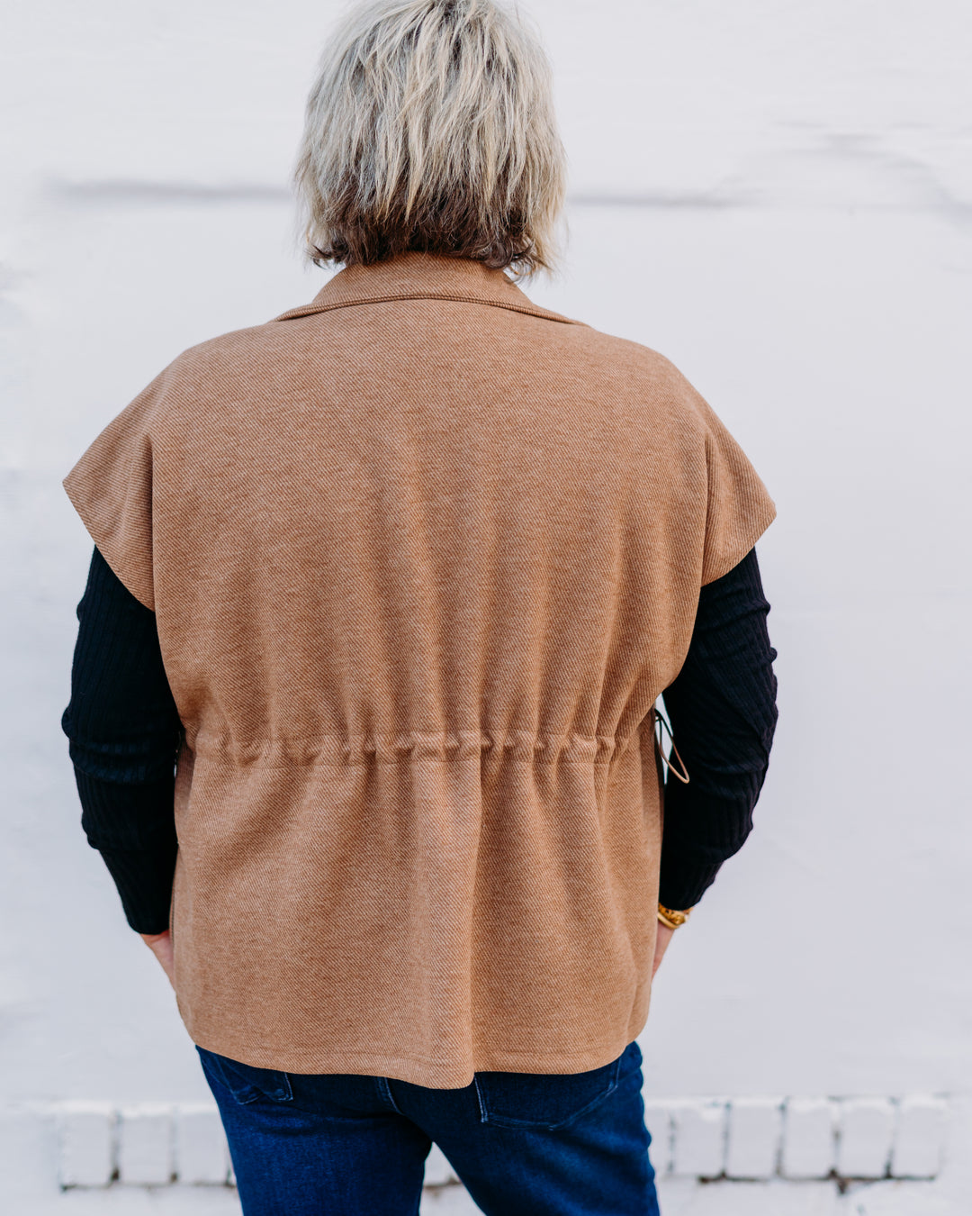 A La Carte: Zip Front Knit Poncho in Camel