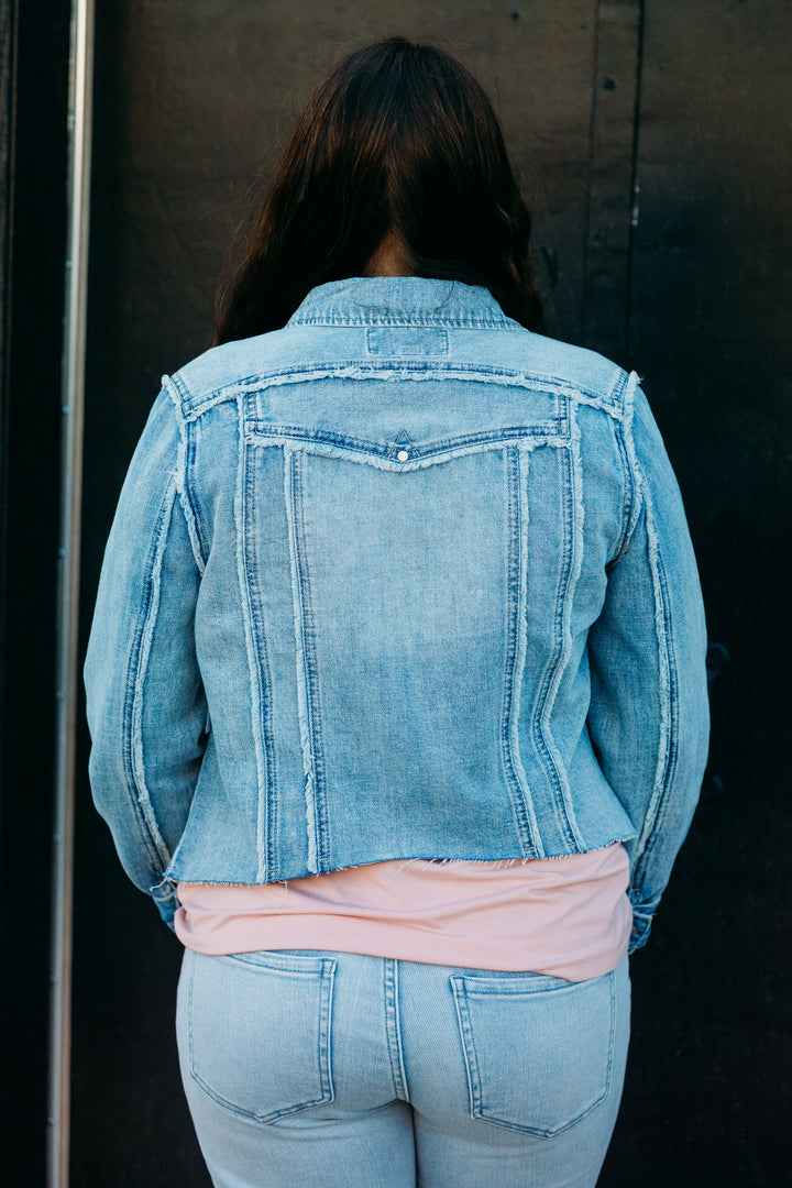 Liverpool: Multi Fray Trucker Jacket in Newport Bay
