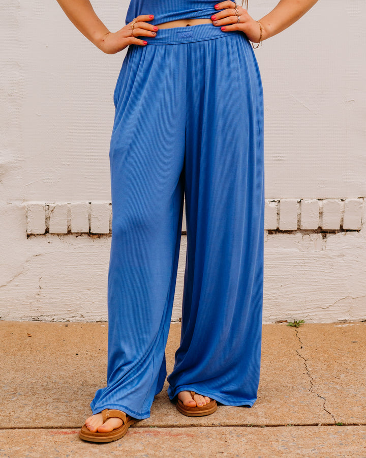UGG: W Imogen Wide Leg Pant Rib in Betta