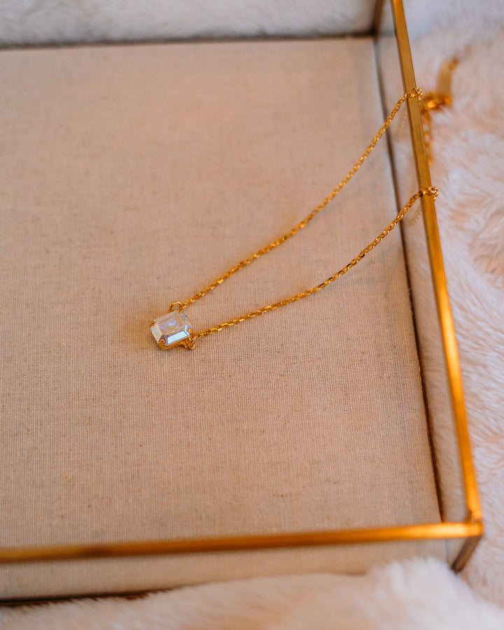 Mariana: Clear One Square Stone Necklace - N-5021/2-001AB-YG