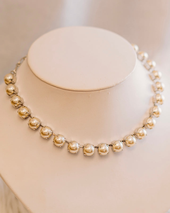 Mariana: Silver Large Round Necklace in "Pearl"