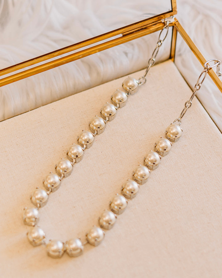 Mariana: Silver Large Round Necklace in "Pearl"