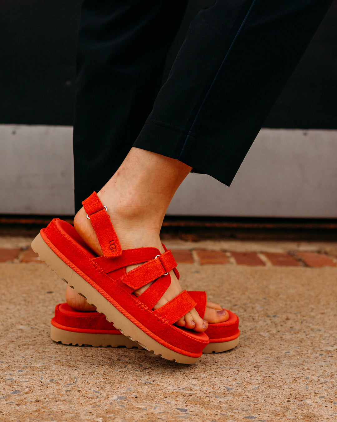 UGG: W Goldenstar Gleam in Red Pepper - The Vogue Boutique