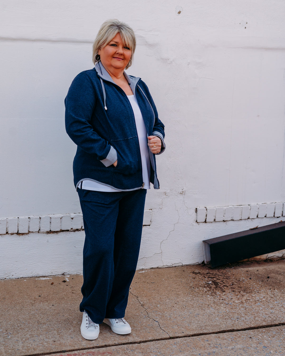 Multiples: Elastic Waist Lounge Ankle Pant (Spring Tide) (M16302PM) - The Vogue Boutique