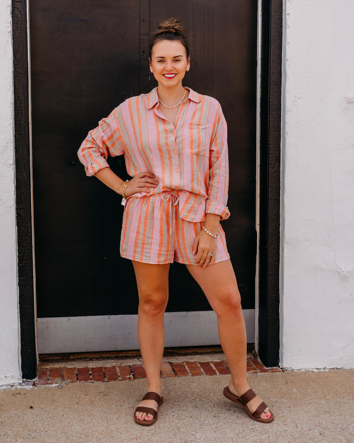 Z Supply: The Perfect Striped Button Up in Tiger Lily (ZT262689)