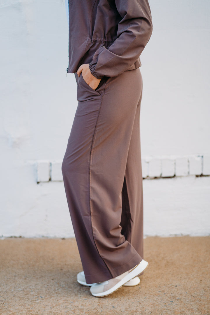 Spanx: On the Move Wide Leg Pant in Smoke