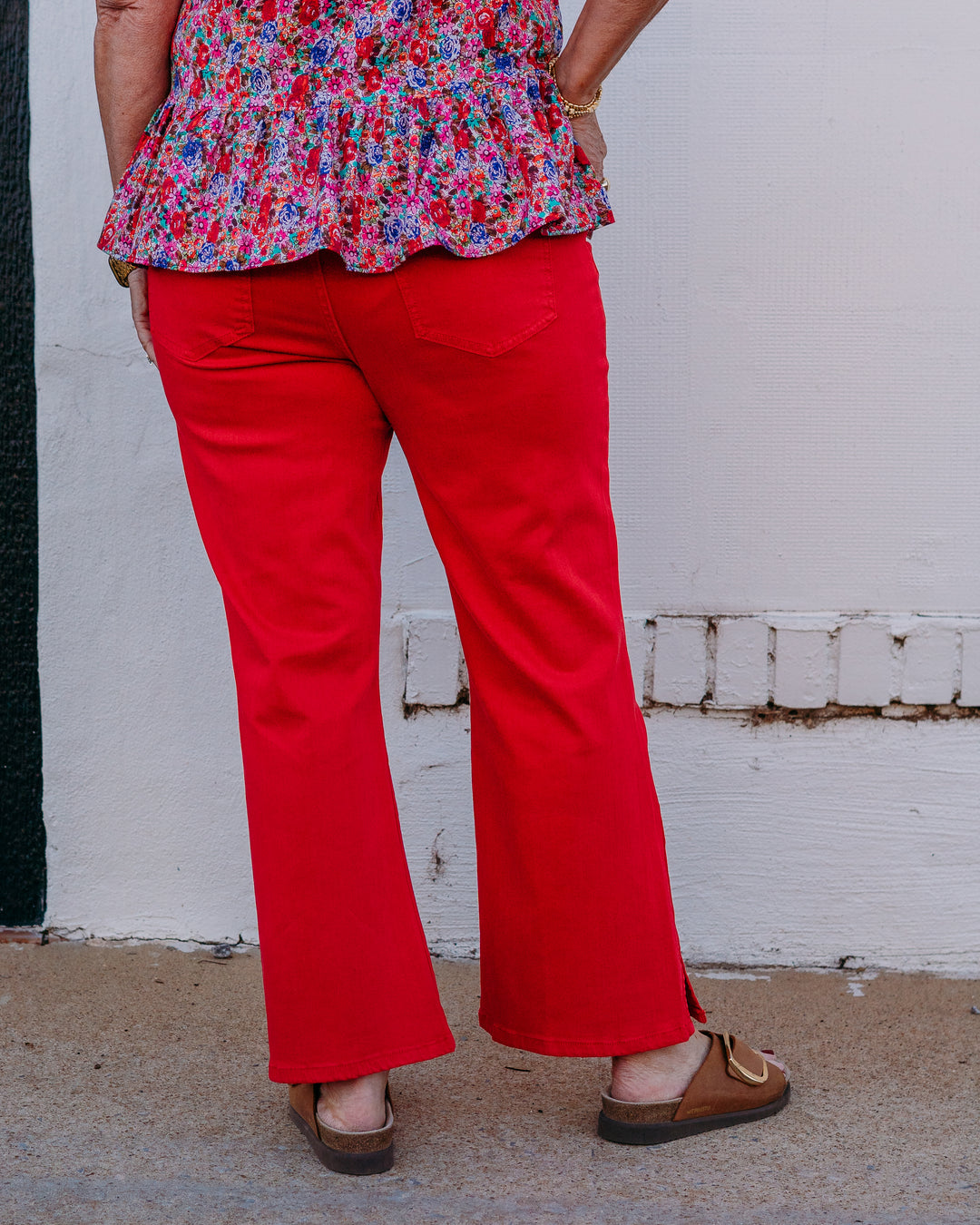 Liverpool: Hannah Cropped Flare W/ Slit Hem in Cherry Rose (LM7987WF) - The Vogue Boutique
