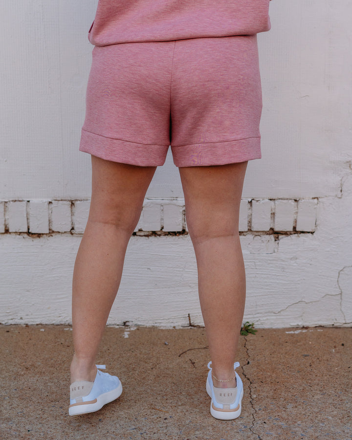 Varley: Atrium High Rise Short 4.5 in Rose Marl (VAR01759) - The Vogue Boutique
