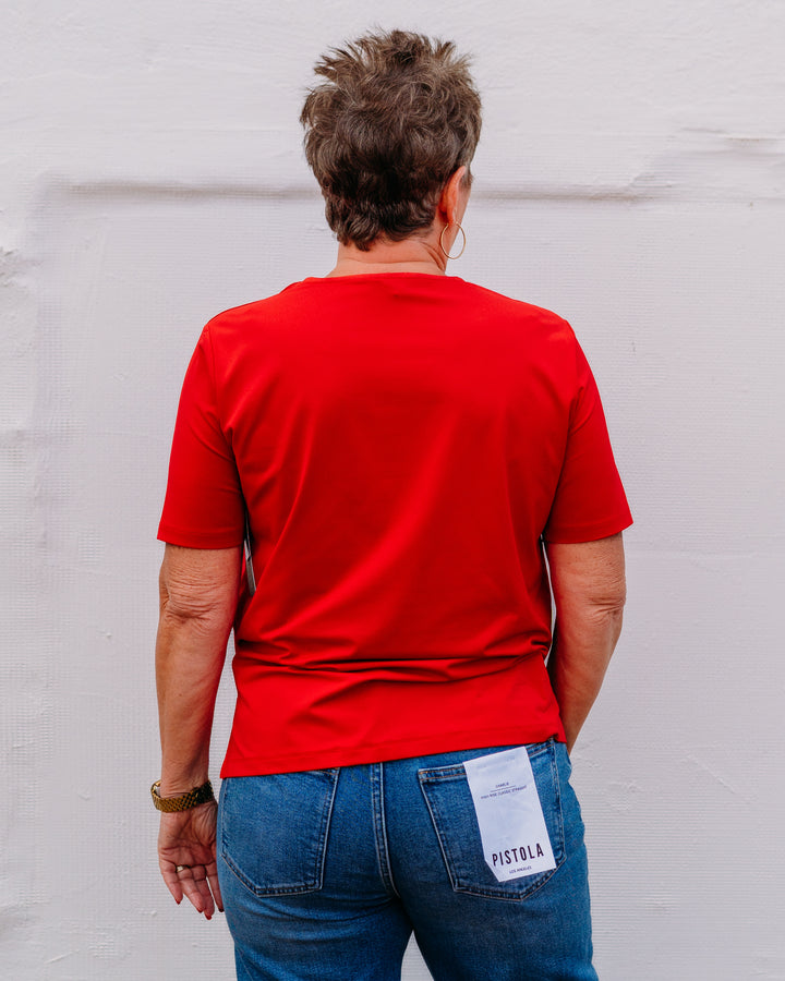 Multiples: S/S V-Nk Top in Fieryred (M26103TM)