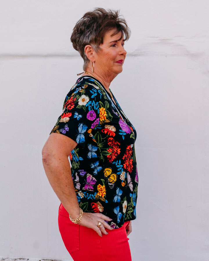 Johnny Was: The Janie Favorite Short Sleeve Henley Tee in Kahlan in Kahlani (T11626A)