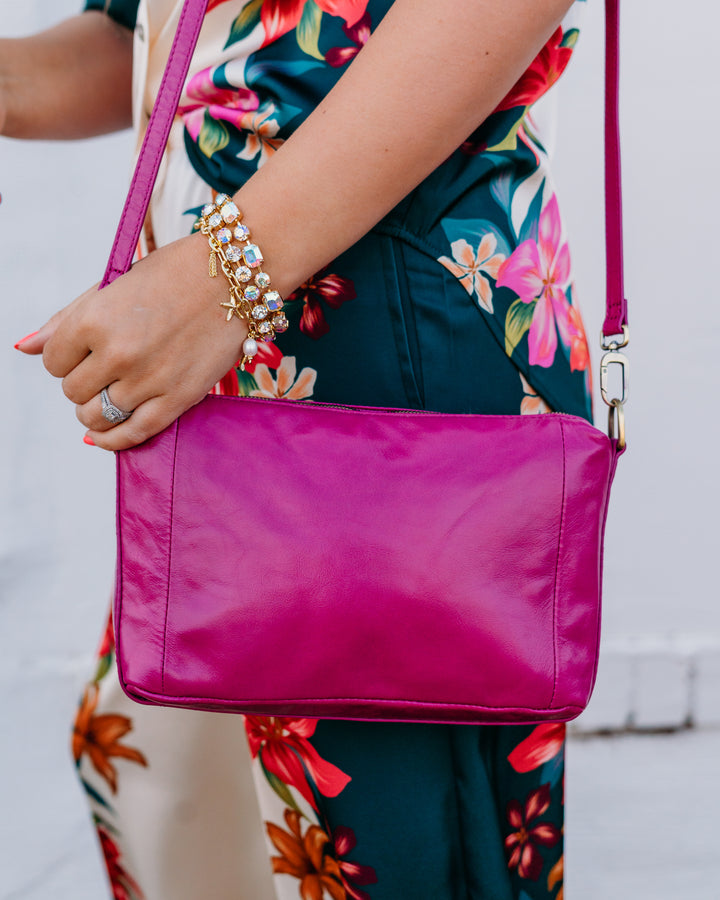 Hobo: Darcy in Cactus Flower