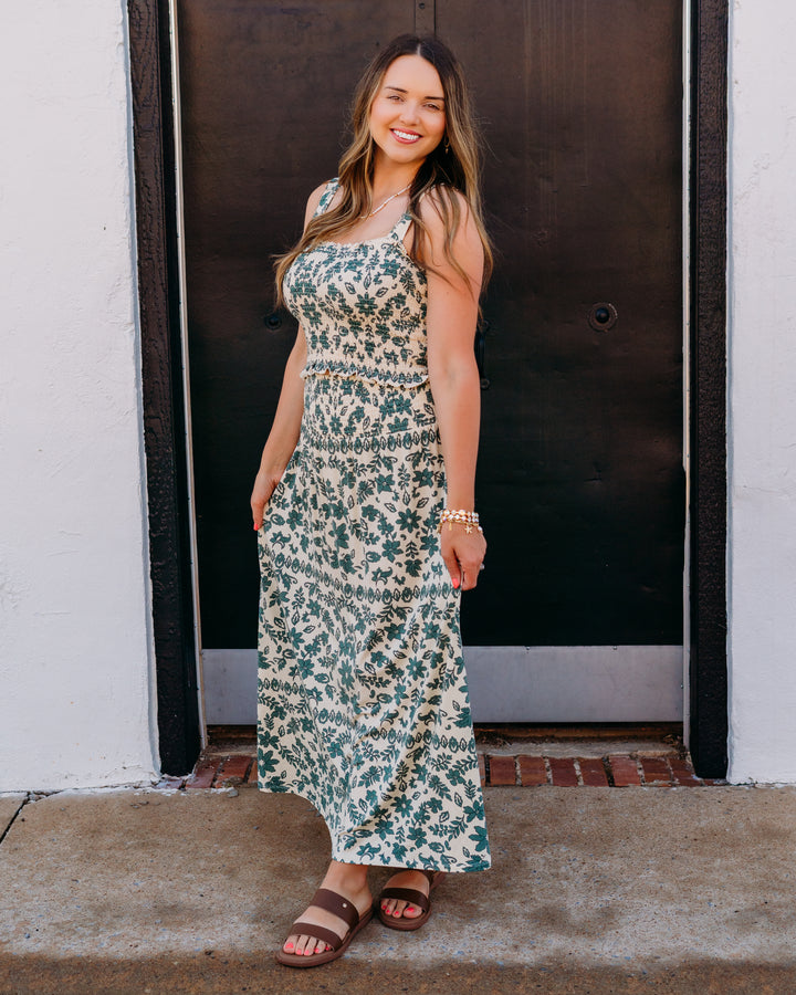 Z Supply: Leya Tera Paisley Smocked Top in Everglade - The Vogue Boutique