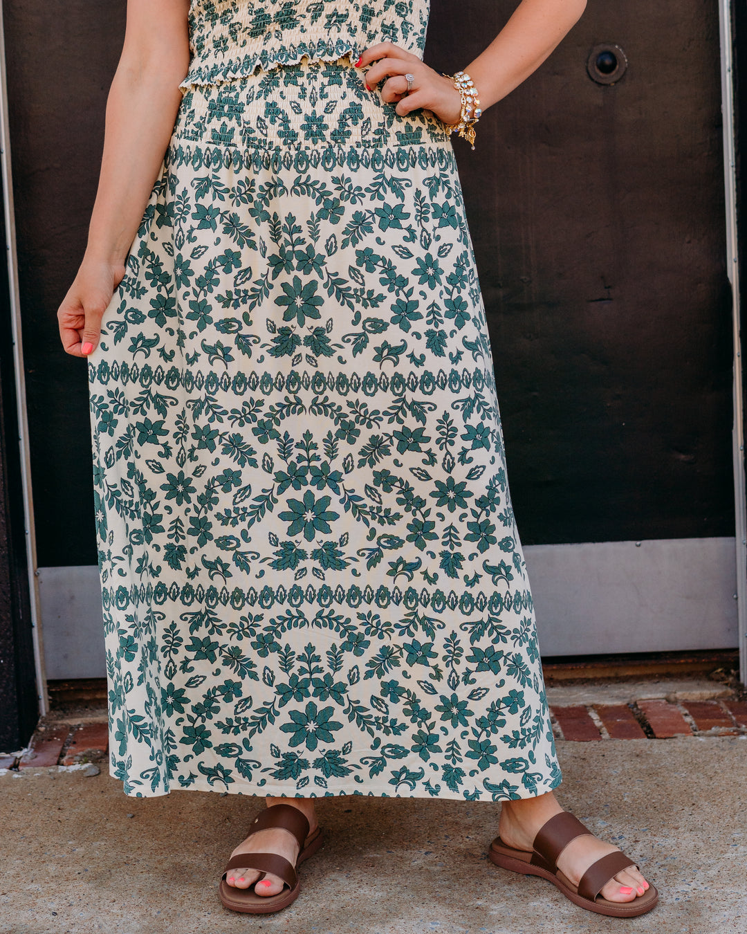 Z Supply: Leya Tera Paisley Maxi Skirt in Everglade - The Vogue Boutique