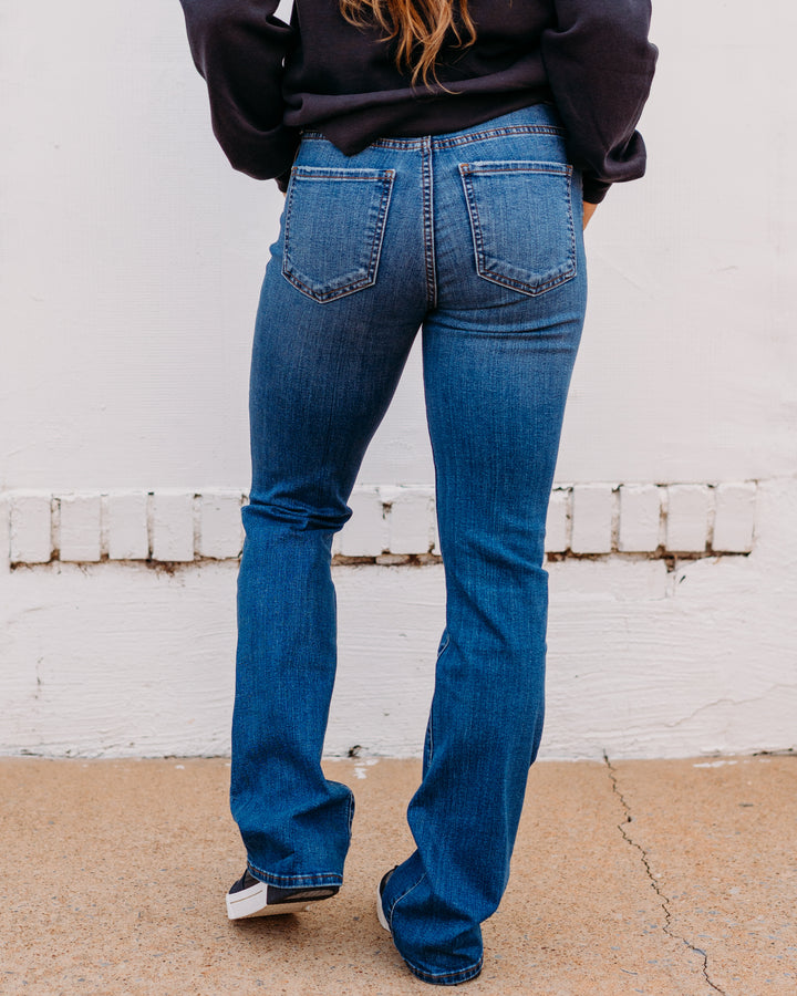 Kut: Natalie High Rise Bootcut Interactive