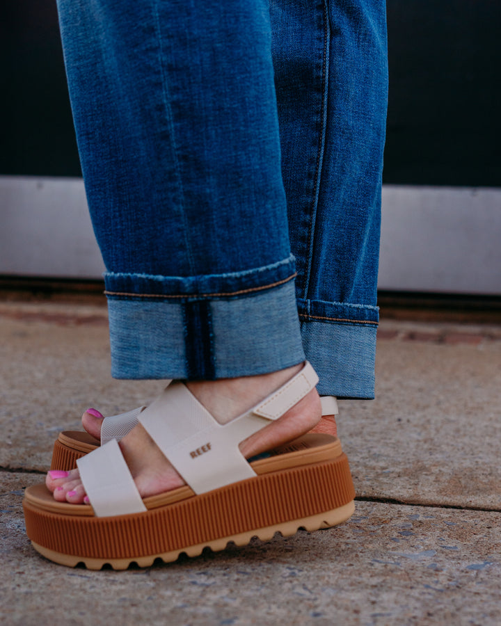 Reef: Water Vista Higher in Vintage/Tan (ML06730) - The Vogue Boutique