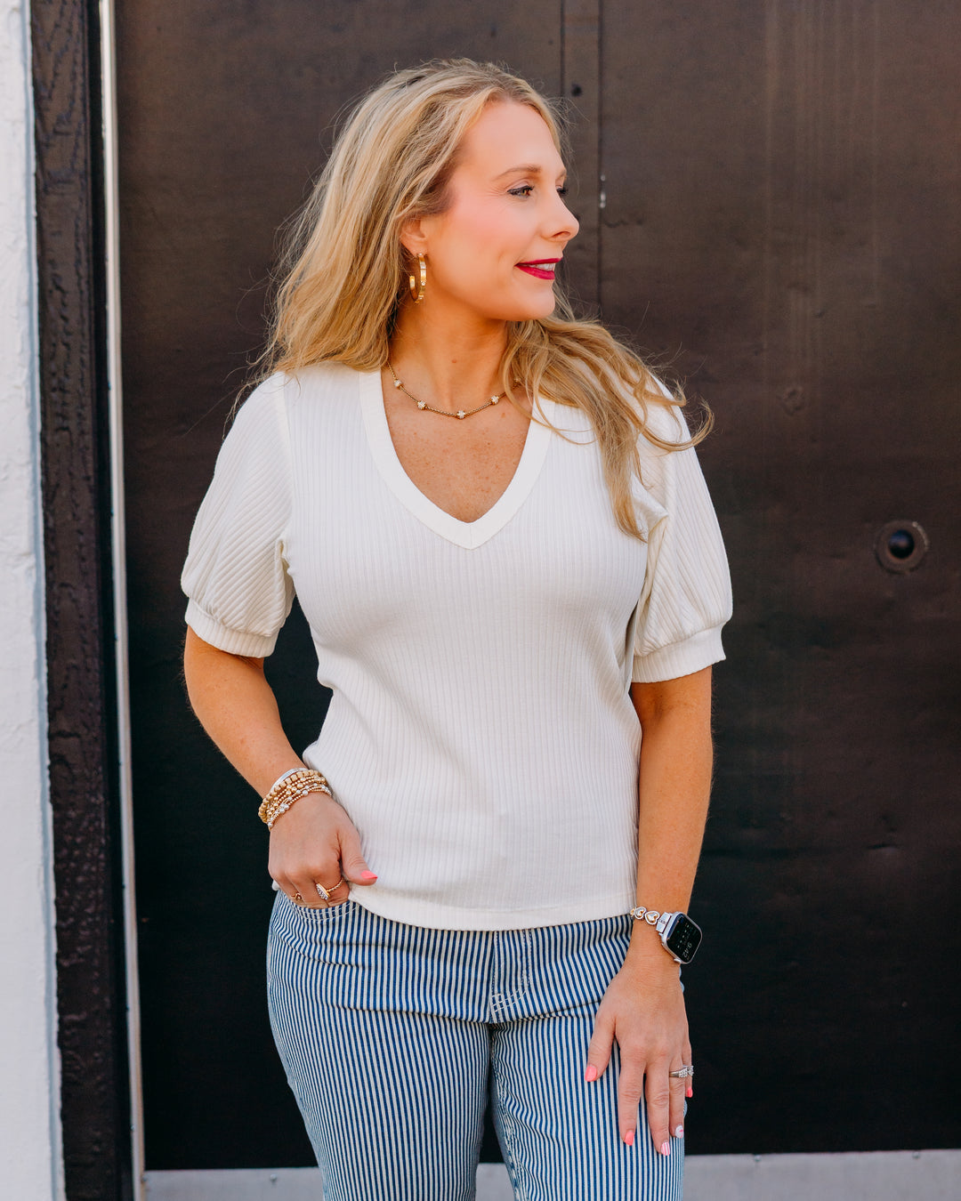 Karen Kane: Ribbed Short Sleeve Top in Cream (2L44208) - The Vogue Boutique