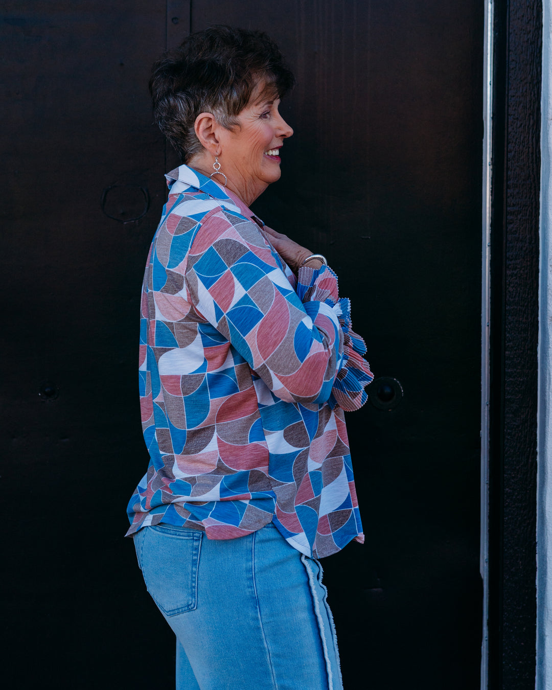 Multiples: (Essentials) Patterned, Multi-color 3/4 Pleated Flounce Top (M16108TM)