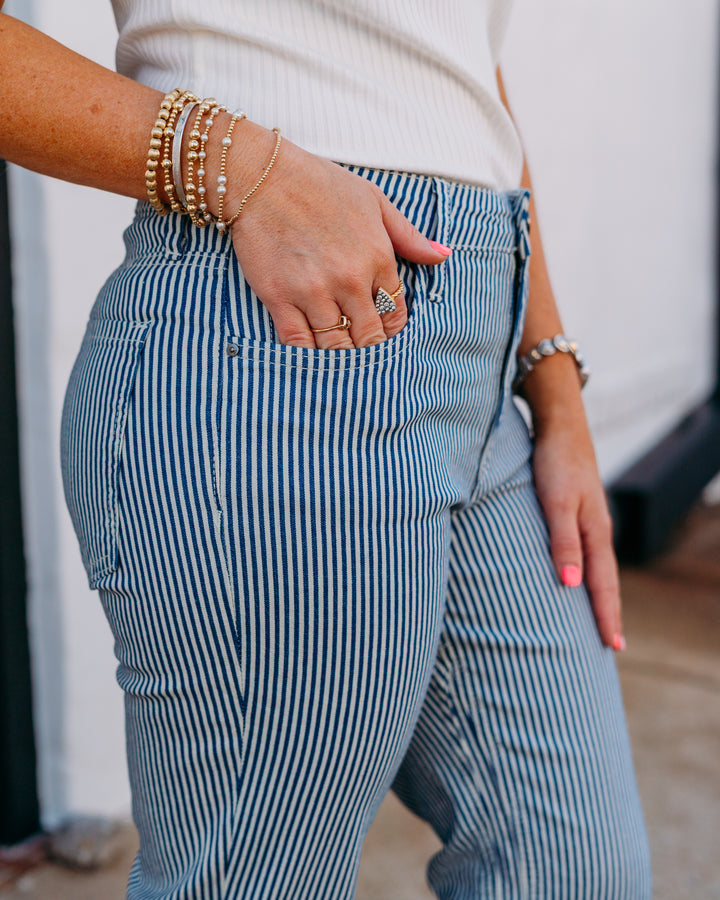 Kut: Kelsey High Rise Fab Ab Ankle Flare in Navy/Ivory (KP1574ME4) - The Vogue Boutique