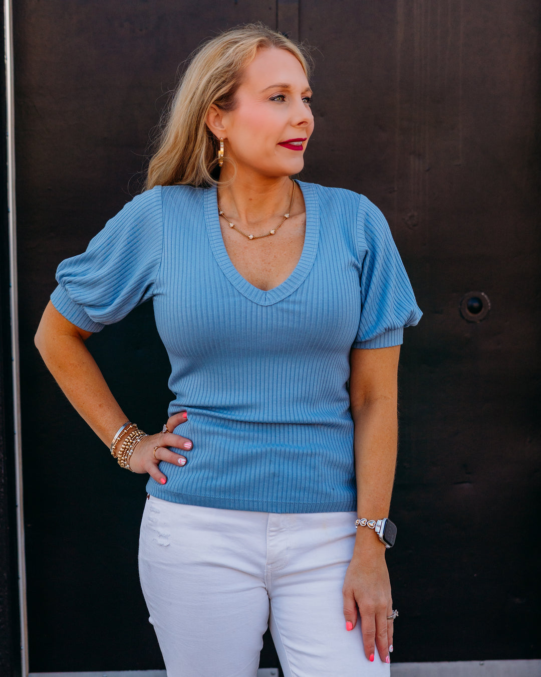 Karen Kane: Ribbed Short Sleeve Top in Chambray (2L44208)