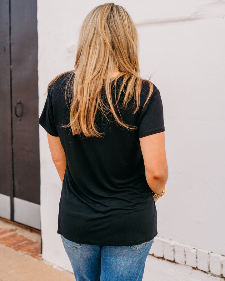 Thread & Supply: Ananya Tee Black V-Neck - The Vogue Boutique
