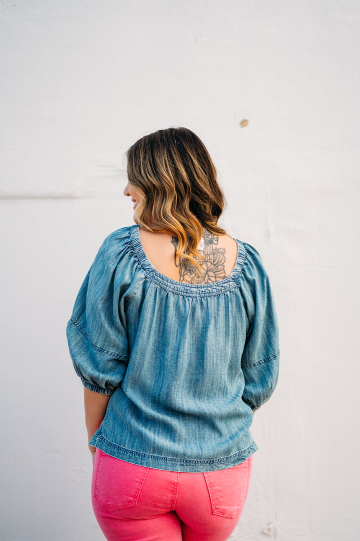 Ivy Jane: Denim Top in Indigo 641442