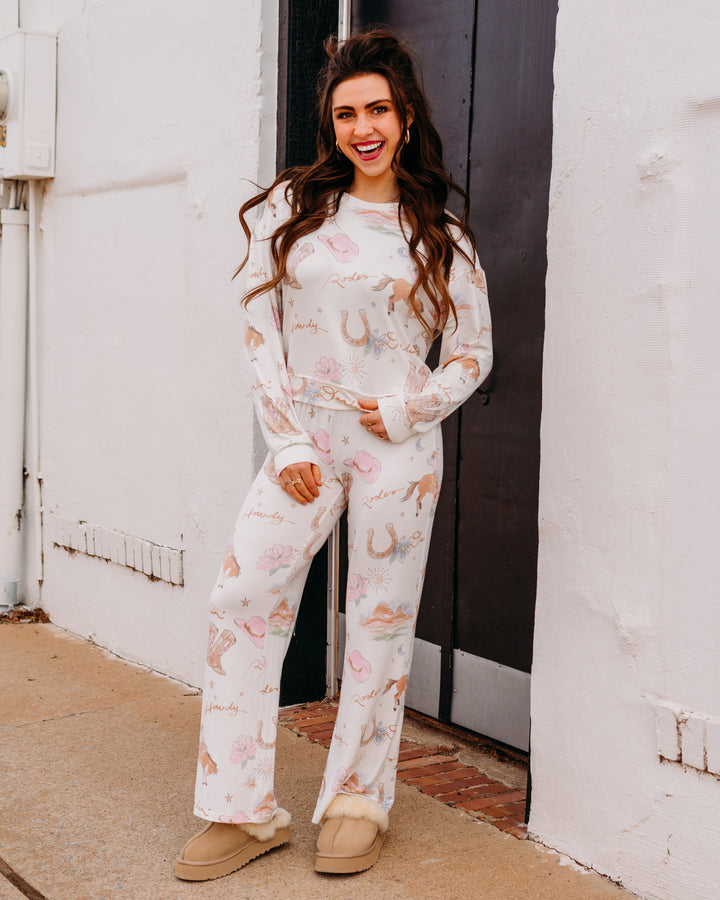 Z Supply: Desert Rose Long Sleeve Top in Vanilla Ice (ZLT261247) - The Vogue Boutique