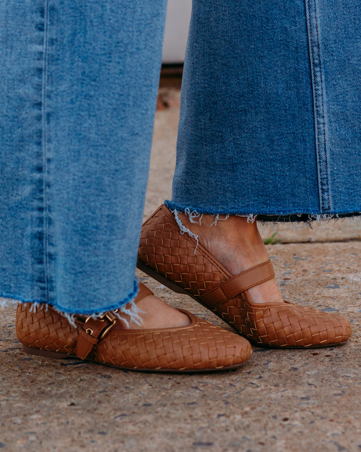 DV: Mulaney Women's Shoe in Toffee (MULANEYW)