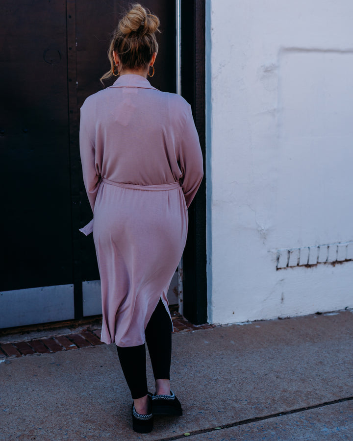 Barefoot Dreams: LMJ Robe with Piping in Teaberry