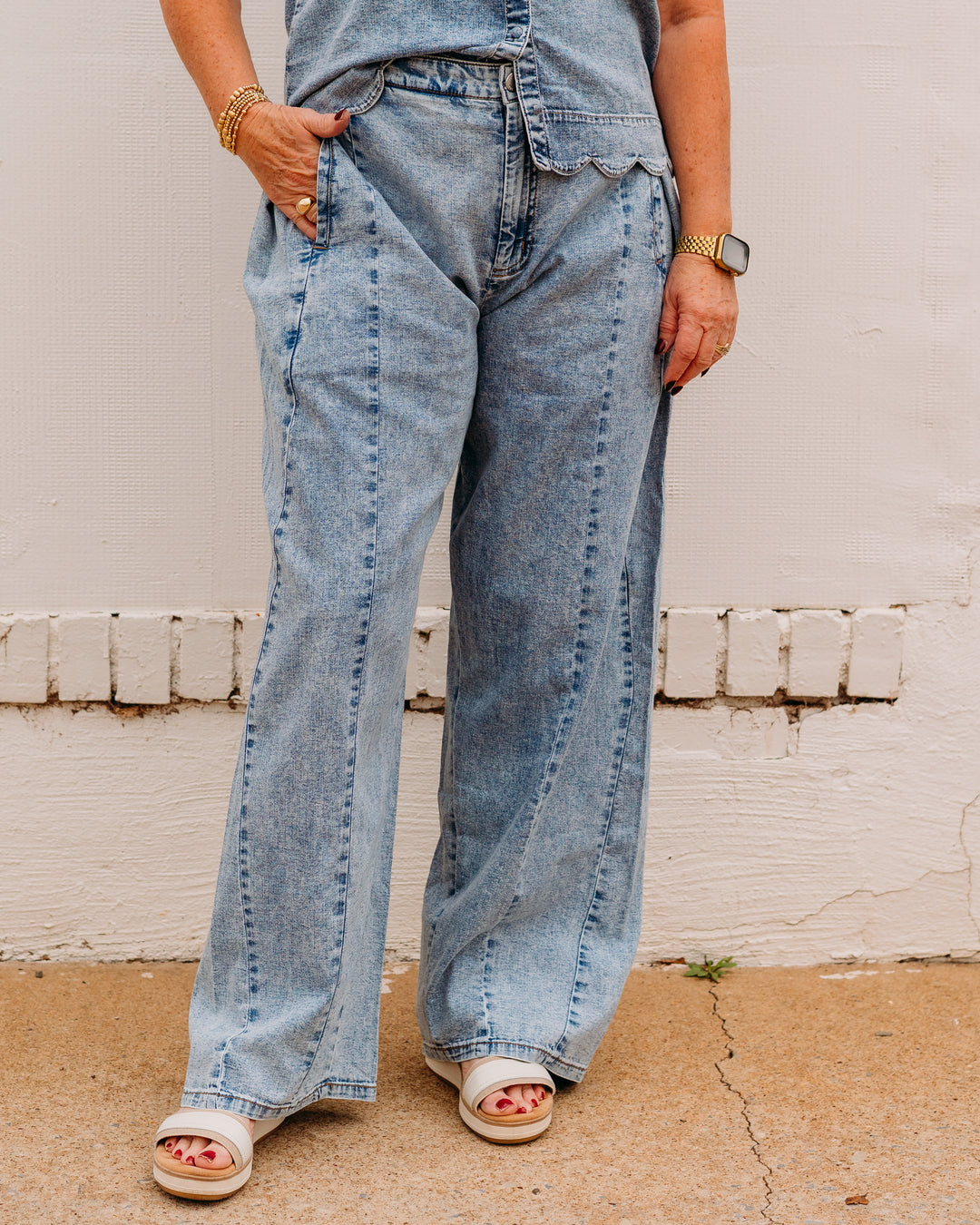 French Dressing Jeans: Loose High Rise Wide Leg in Powder Wash (5704992) - The Vogue Boutique