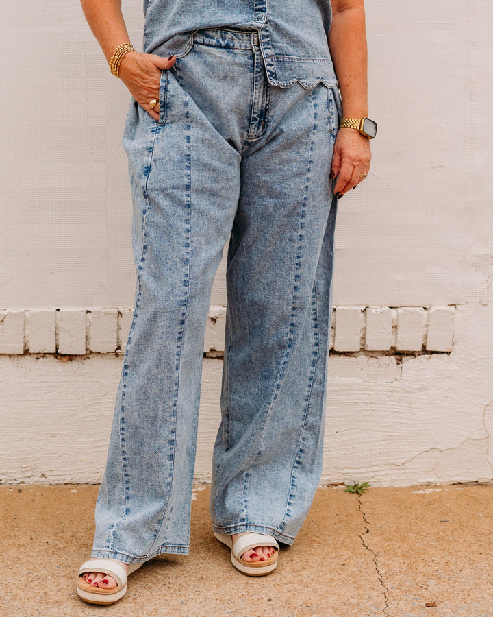 French Dressing Jeans: Loose High Rise Wide Leg in Powder Wash (5704992) - The Vogue Boutique