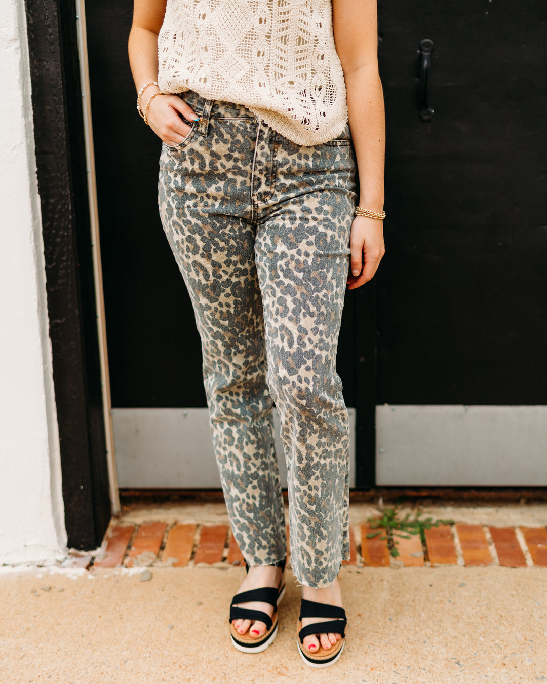 Kut: Kelsey High Rise Ankle Flare in Tan/Brown Leopard