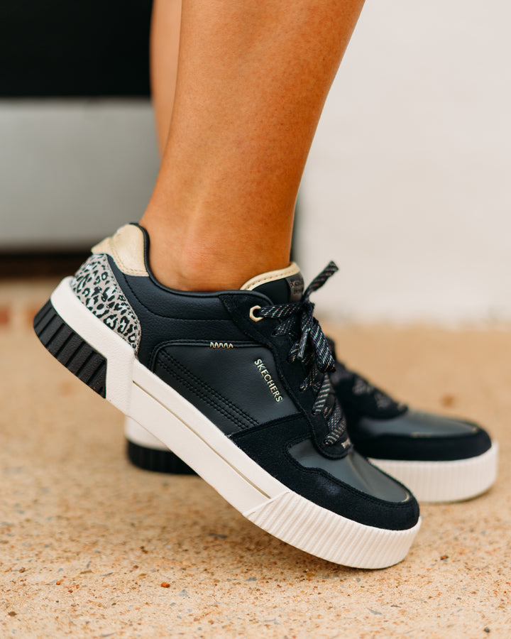 Skechers: Jade BKMT Sneakers (185390)