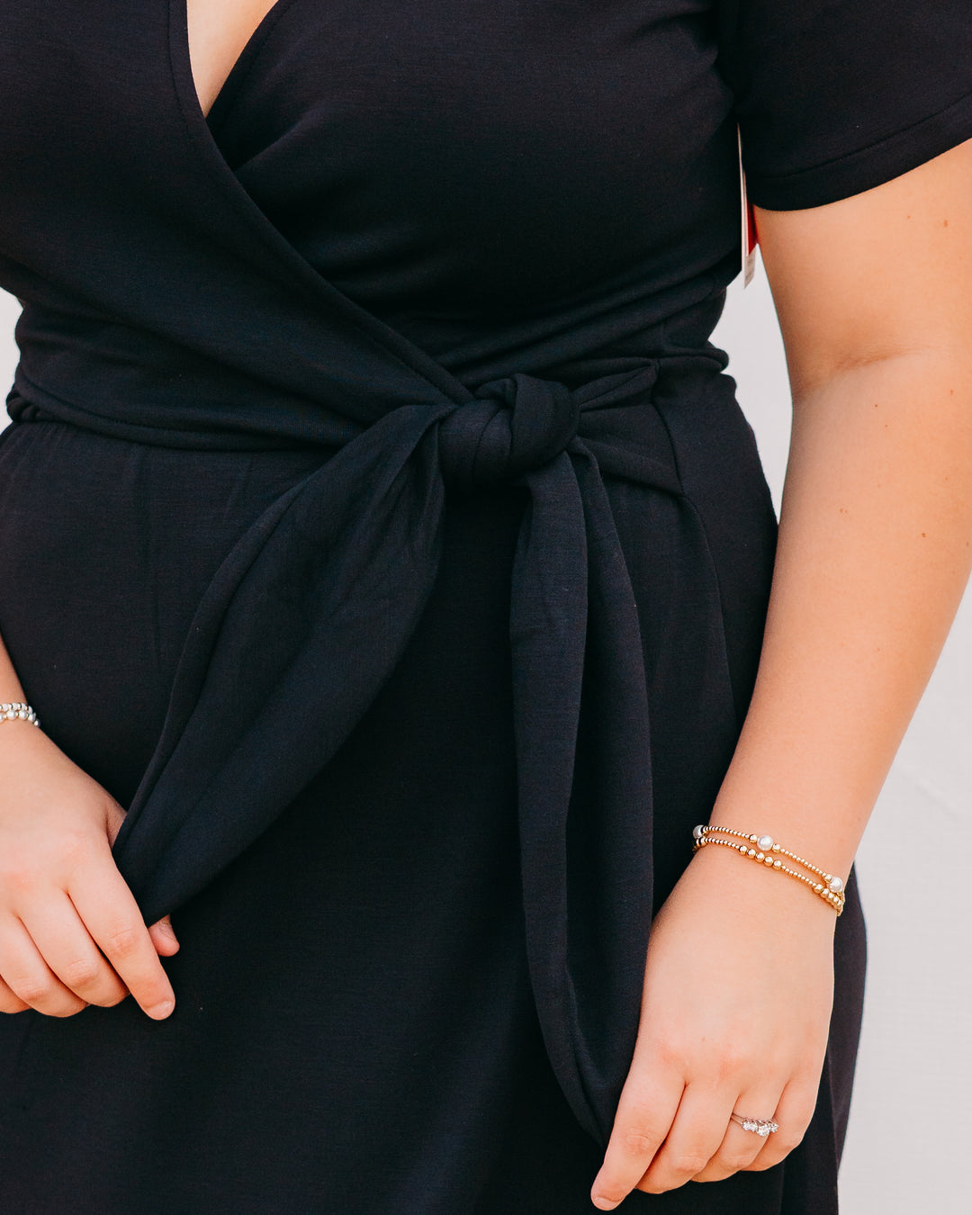 Spanx: Airessentials Collared Tie-Waist Midi Dress in Very Black (22805R)