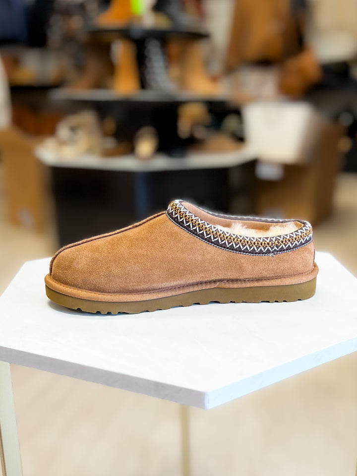 Ugg: Men’s Tasman II in Chestnut